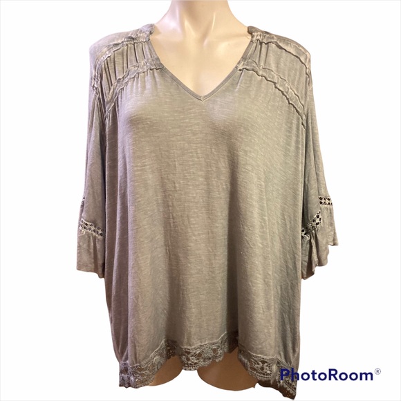 - Artesia seafoam green BoHo blouse - Picture 2 of 9